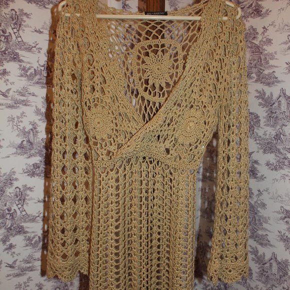 crochet dress - Picture 1 of 3
